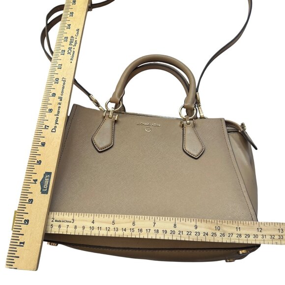 Michael Kors Beige Leather Satchel Bag With Adjustable Strap & Gold Hardware - Picture 6 of 12